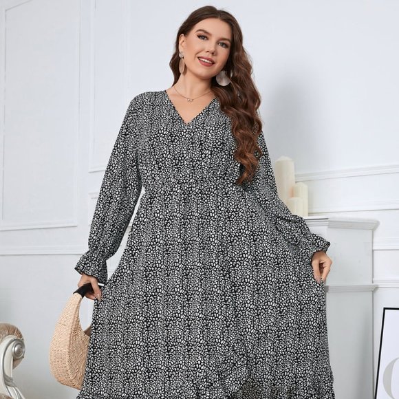 Melo Apparel Plus Size Printed V-Neck Flounce Sleeve Midi Dress - Picture 1 of 9